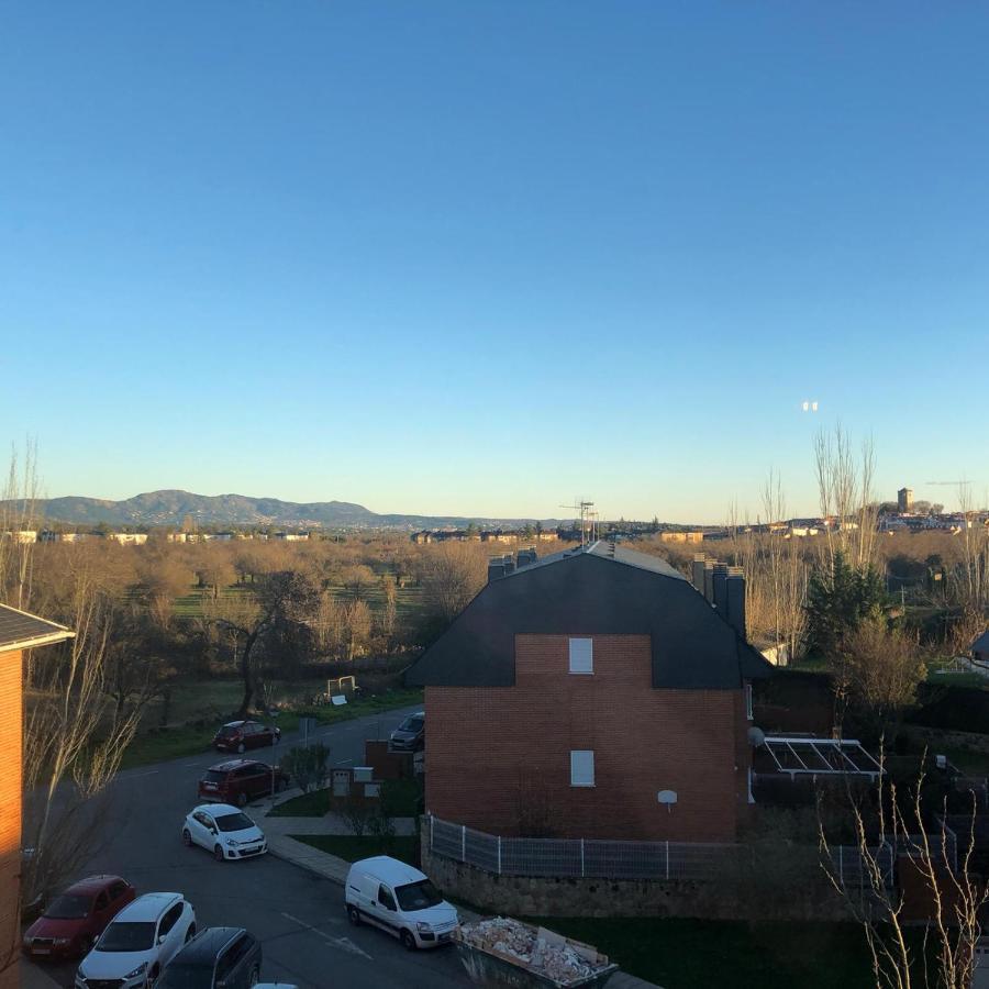 Apartamento Guadarrama, Atico Nuevo Con Espectaculares Vistas Exterior foto